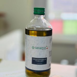 Vaidyaratnam KsheeraBala Tailam